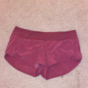 lululemon speed up shorts 2.5